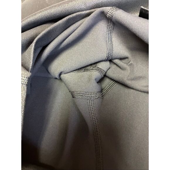 Lululemon Align High Rise in Black Shimmery Size 8 - Picture 7 of 10